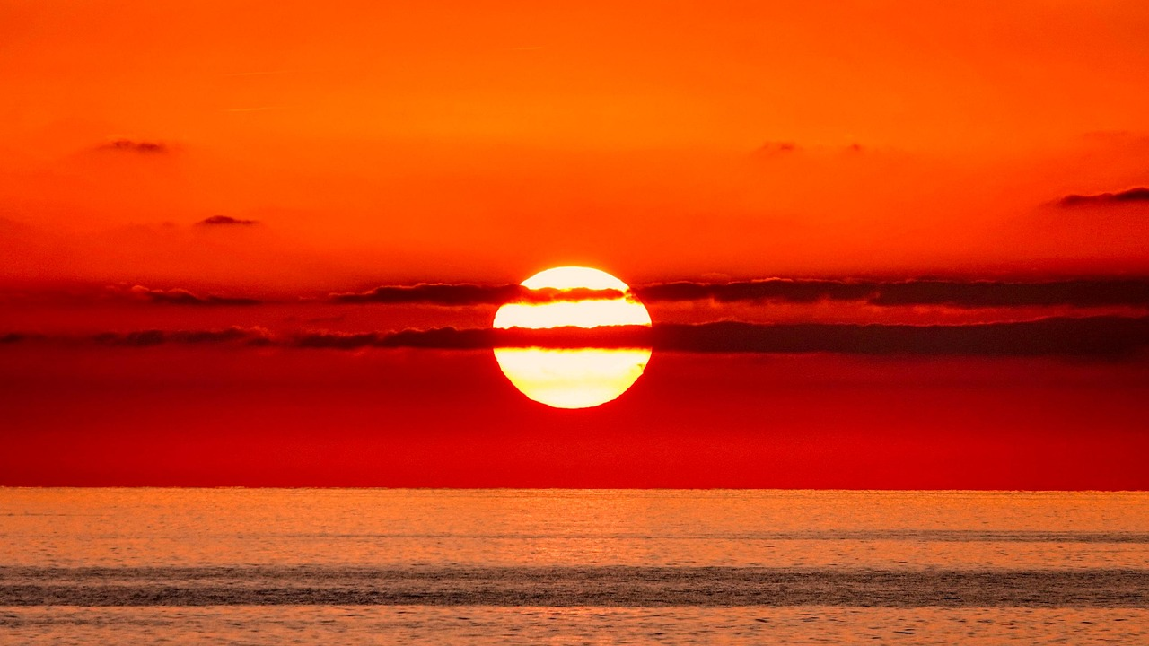 Il Mediterraneo si sta restringendo: come il calore record del mare sta ridisegnando le correnti e minacciando la pesca italiana