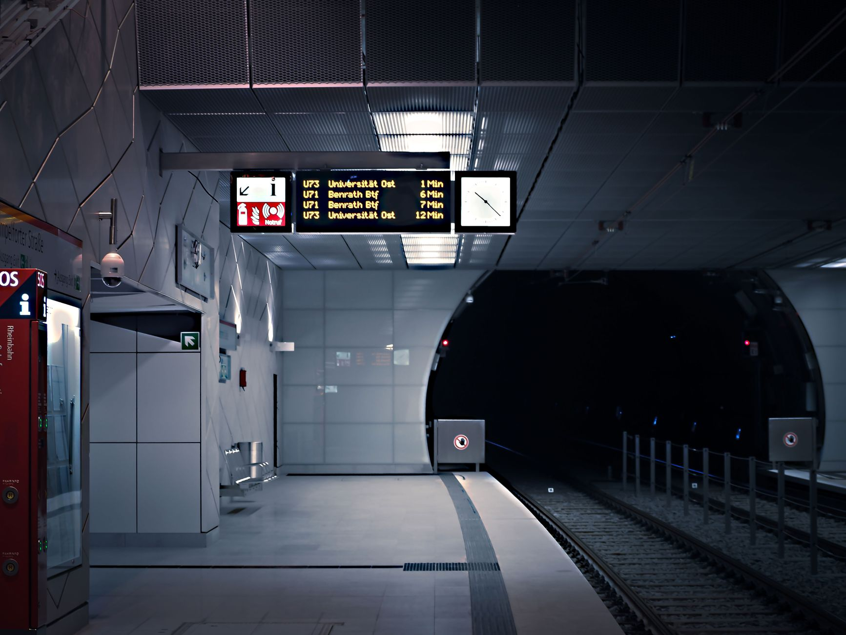 Luce e colore in metropolitana: effetti sul benessere mentale