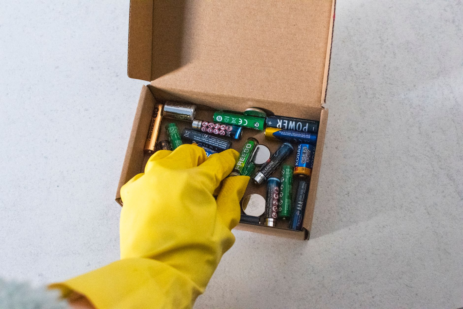 solid electrolyte battery material